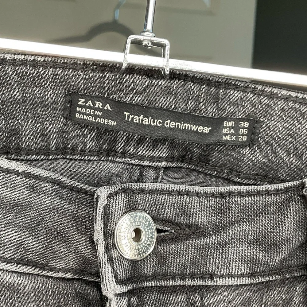 Zara black/gray jeans with fringe on bottom 6